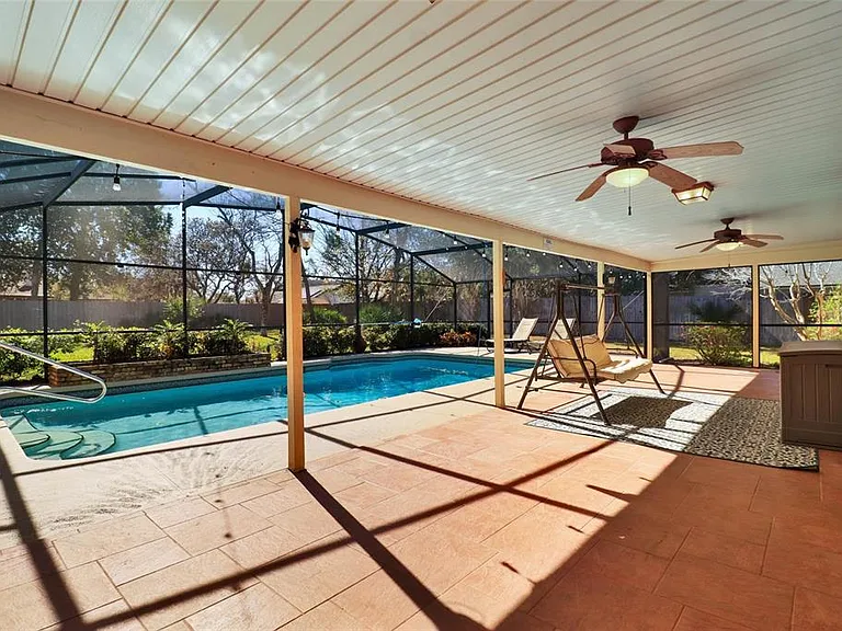 4318 Woodtree Ln — Photo 20