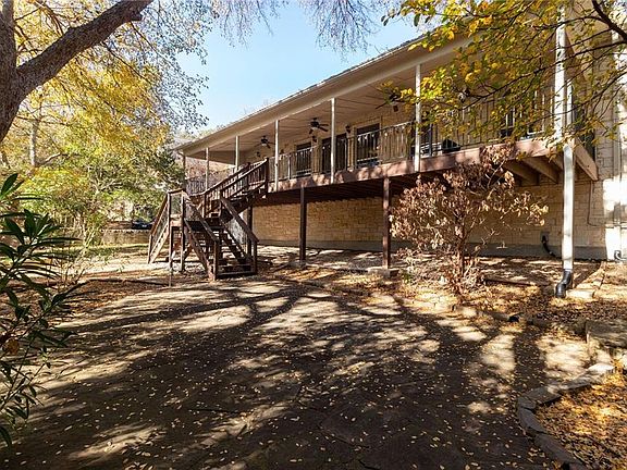 4th image of 9407 Cedar Crest Dr