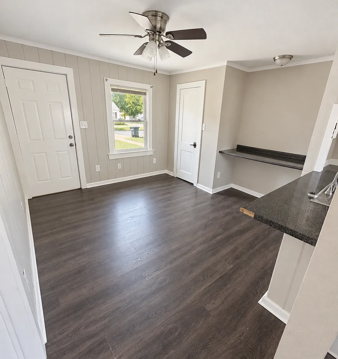 222 Richlands Avenue - 3 — Photo 3