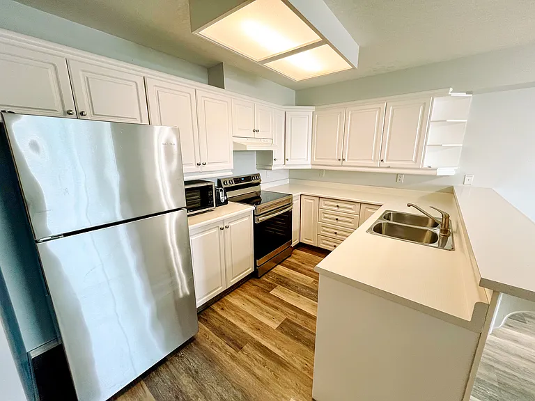 620 Columbia Blvd W #214 — Photo 7