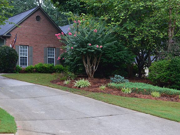 front view from driveway