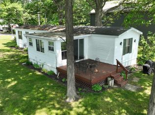 11400 W Paradise Rd, Monticello, IN 47960