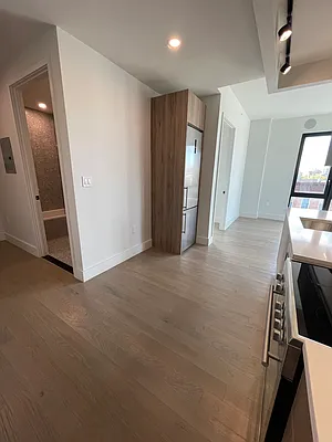 Rented by City Vista Inc | media 77