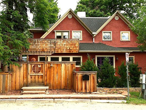 2nd image of 1169 Kalmia Ave