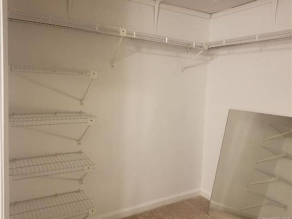 5th image of 3904 Armitage Dr