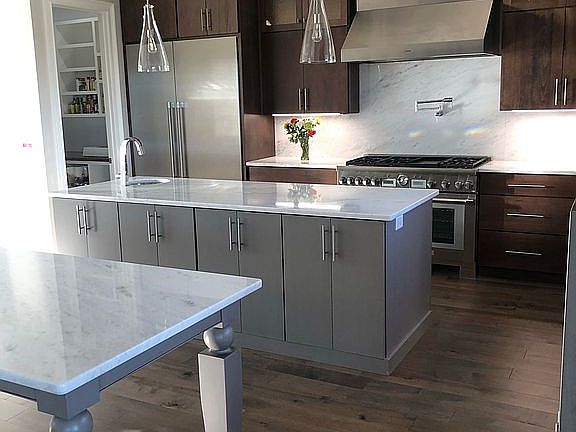 2nd image of 8308 Northumberland Ln