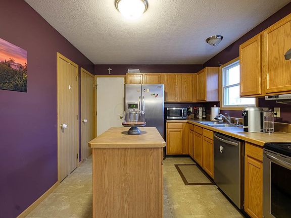 2nd image of 1333 Harold Stewart Pkwy