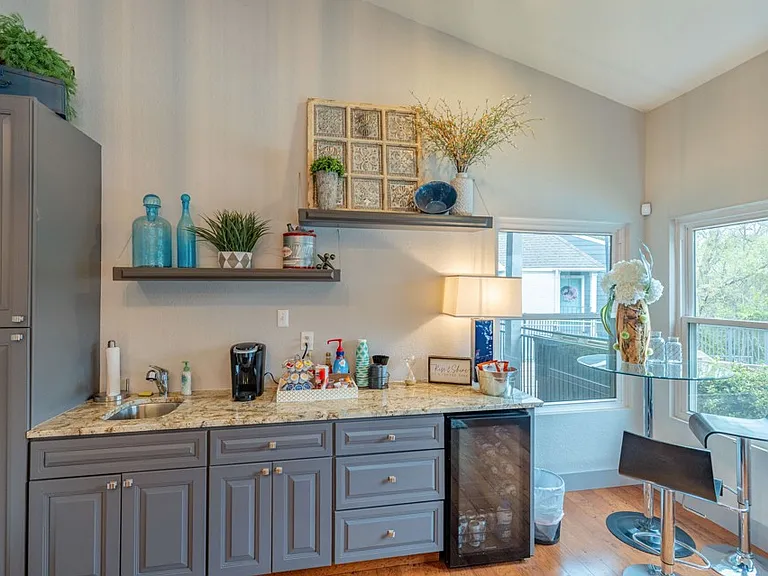 Woodhollow Apartment Homes — Photo 7
