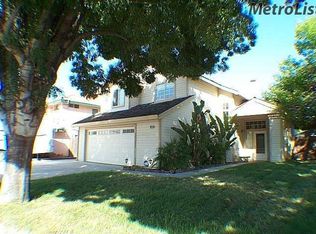 1010 Meadow Lark Ln, Tracy, CA 95376