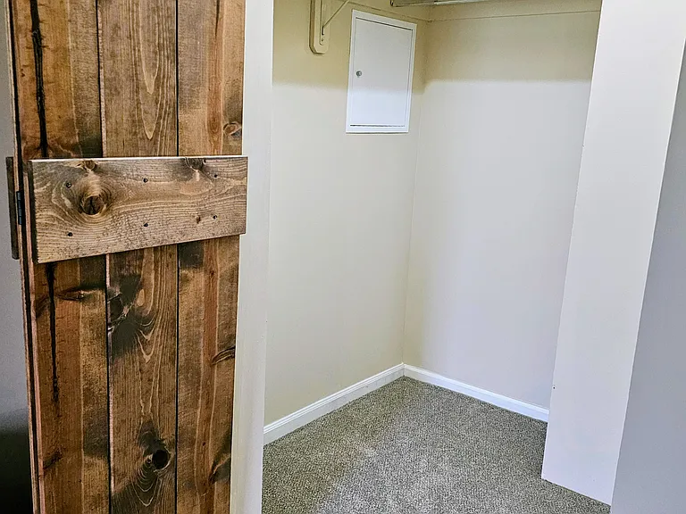 6A Poly Dr #6A — Photo 18