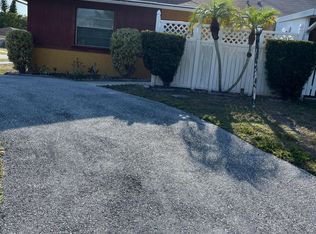 8679 Pluto Ter, West Palm Beach, FL 33403
