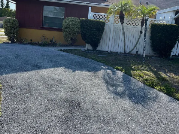 8679 Pluto Terrace, West Palm Beach, FL 33403