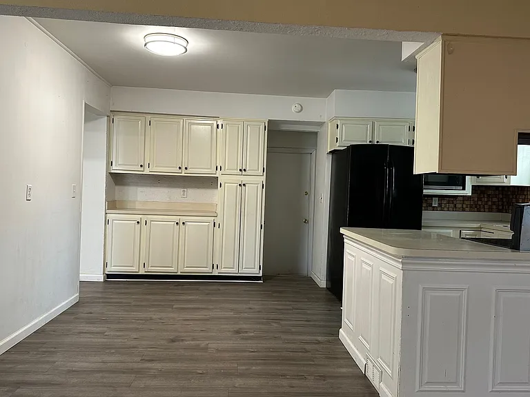 2793 Athena Dr — Photo 11