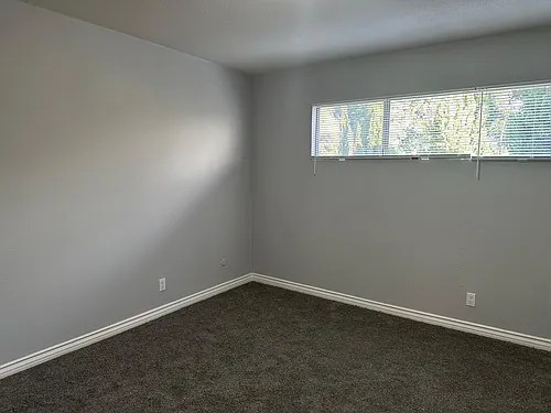 6955 Baird Ave #4 Photo 1 6955 Baird Ave #4 Photo 1