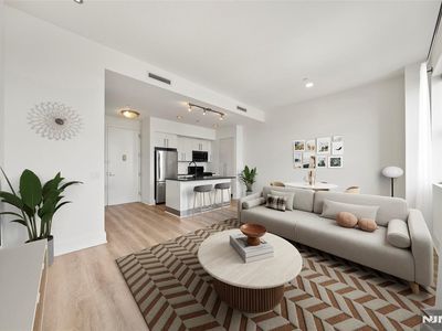 4 Beacon Way APT 1407, Jersey City, NJ, 07304
