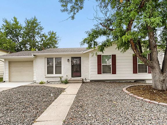 2nd image of 2615 S Laredo Court