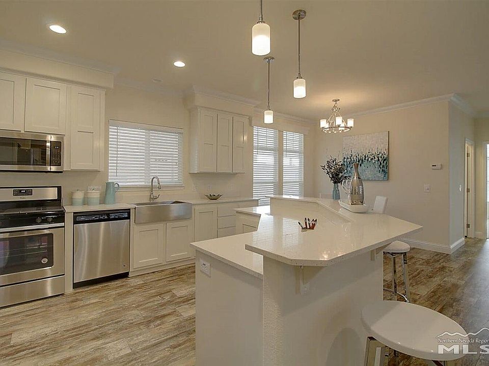 2nd image of 1185 Cooney Dr #9