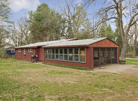 4th image of 12177 Panama Ave N