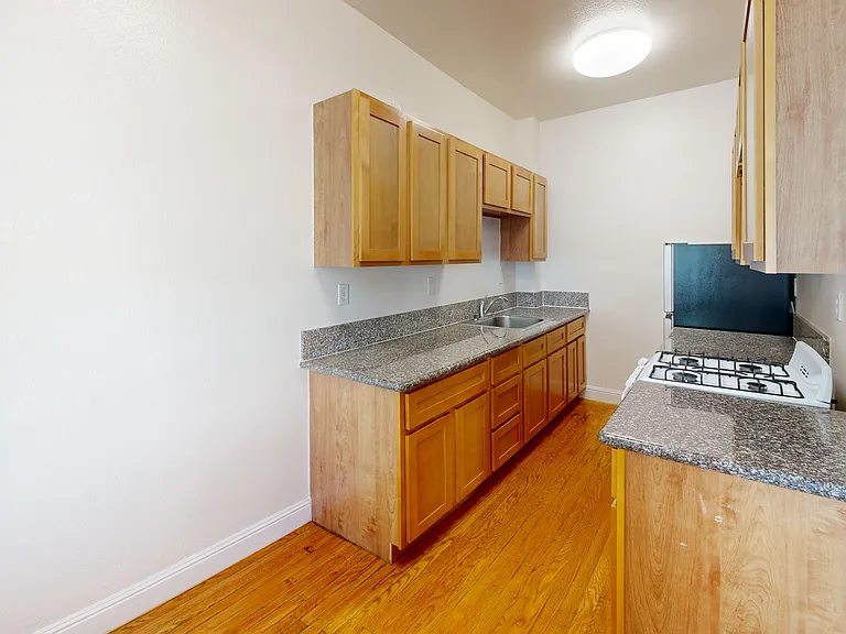 1215 Laguna Street — Photo 9