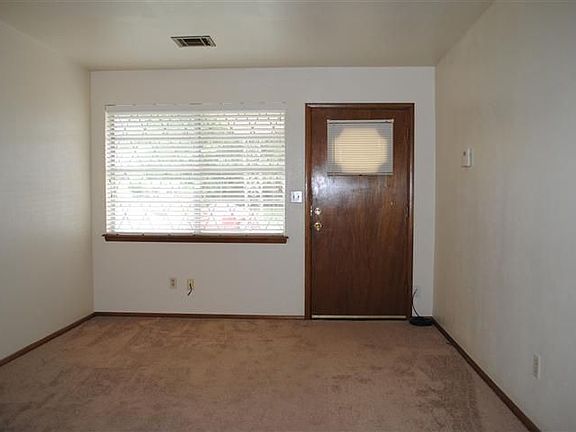 5th image of 4212 S Wofford Ave