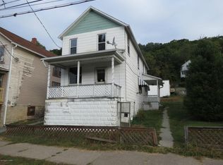 6 Arch St, Glen Lyon, PA 18617