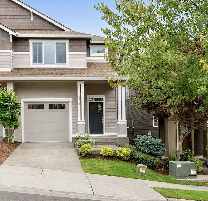 3 bed, 2.5 bath, 1772 sqft, $2,595 — Photo 1
