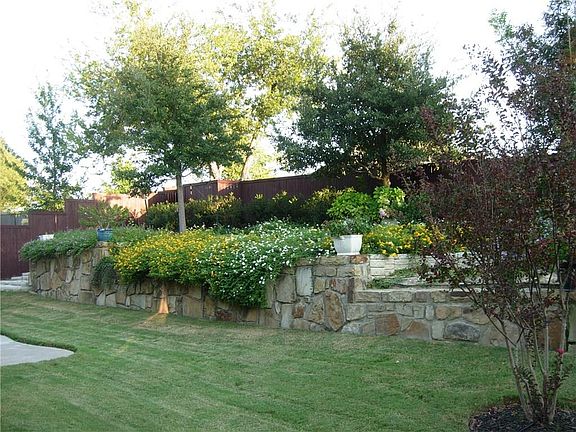 4th image of 8117 Brasstown Dr