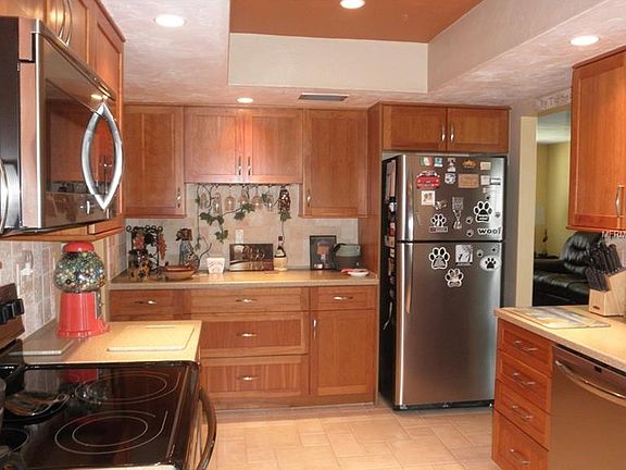 5th image of 2280 Bal Harbour Dr