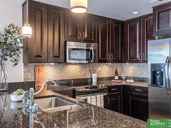 2nd image of 220 S 31st Ave S #3202