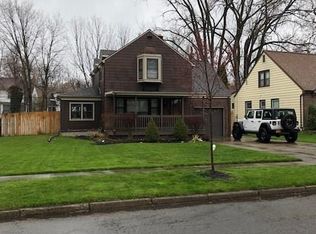 71 Garland Dr, Amherst, NY 14226