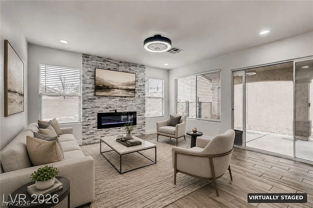 3 bed, 2.5 bath, 2040 sqft, $3,300 — Photo 3