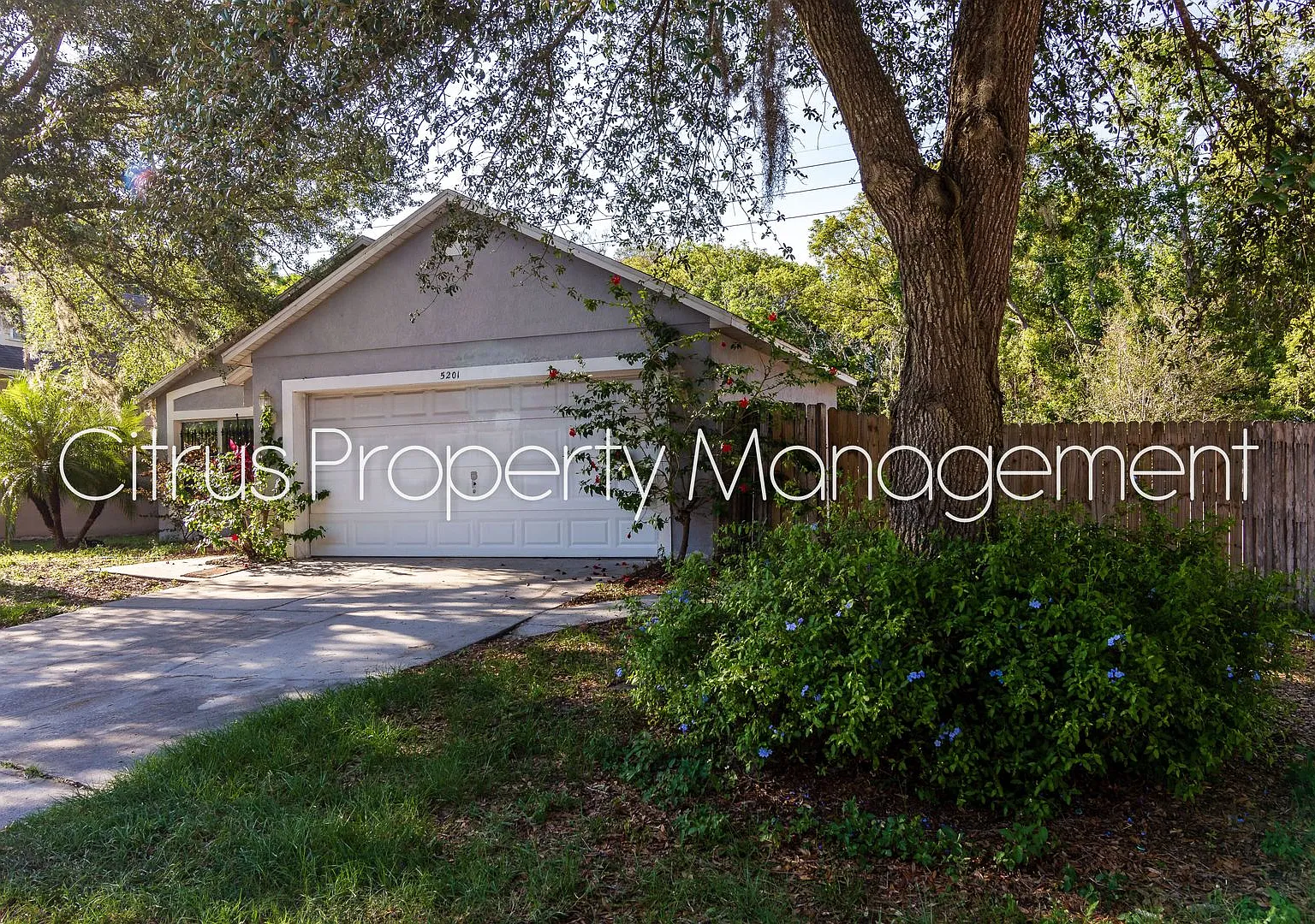 Timberleaf Village 3-Bedroom, 2-Bath Home — Photo 2
