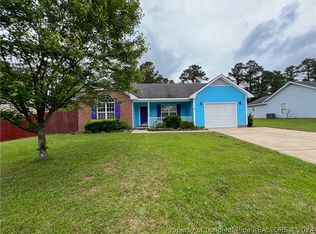 475 Northwoods Dr, Raeford, NC 28376
