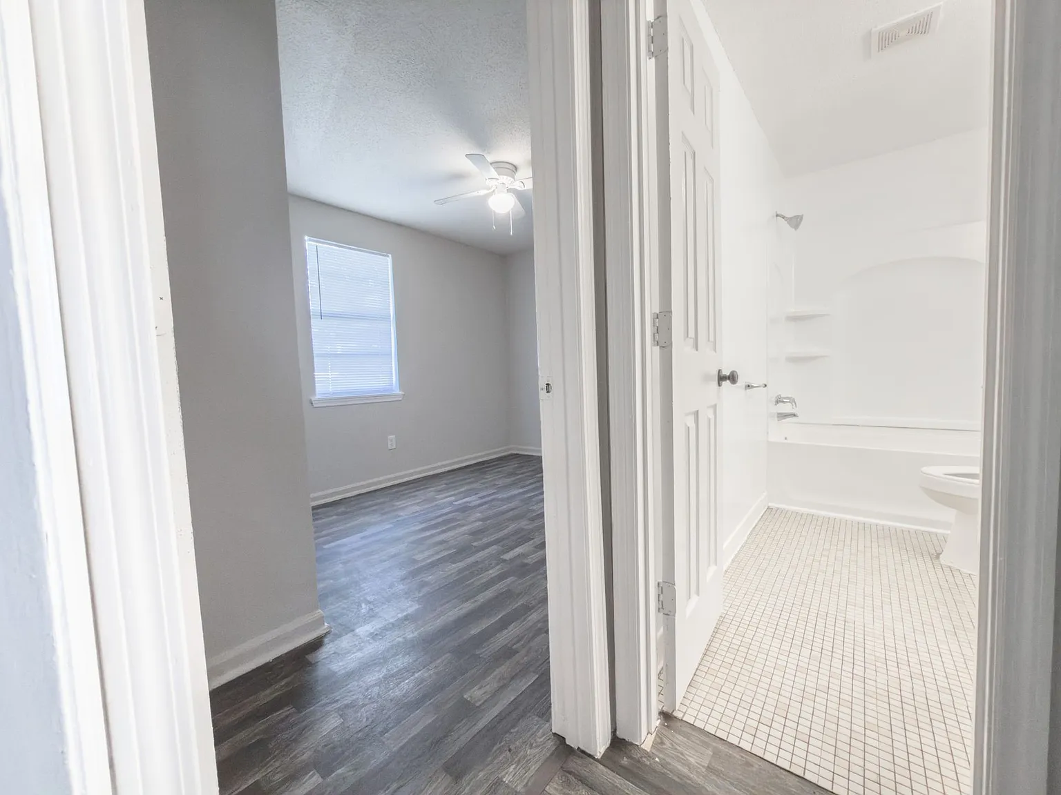 Sumner Place in the heart of North Charleston — Photo 1
