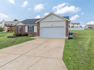210 Santschi Cir, Herculaneum, MO 63048