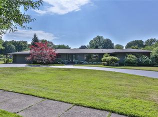 245 Thackery Rd, Rochester, NY 14610