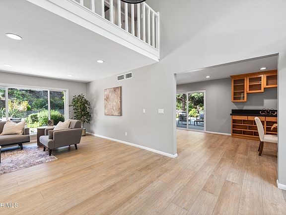 5th image of 1253 Willsbrook Ct