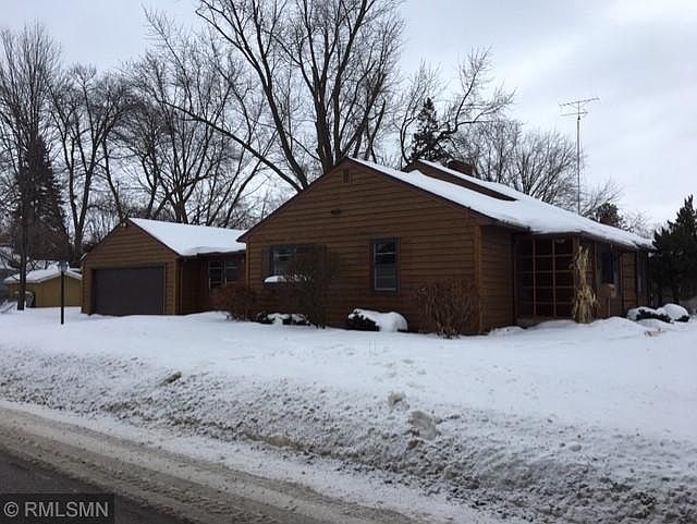 1st image of 501 S Armstrong Ave
