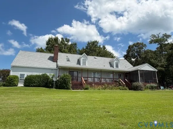 196 Landing Dr, Lancaster, VA 22503