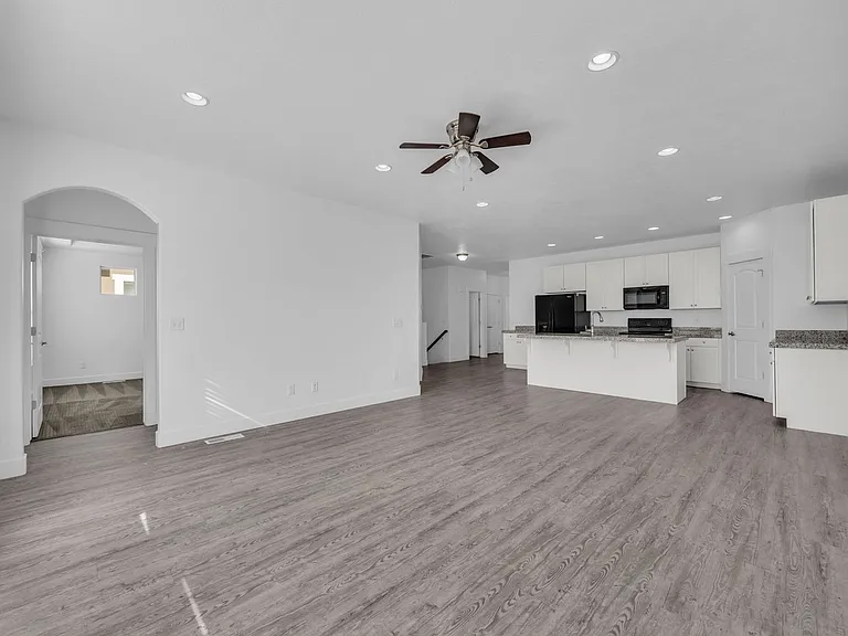 13696 S Glengarry Ln — Photo 6