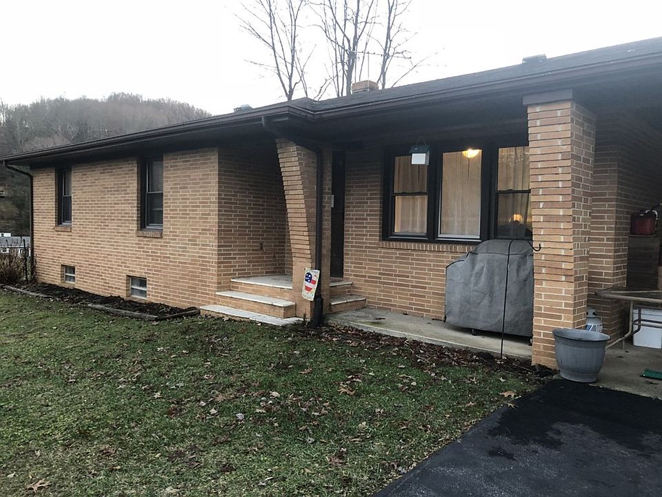 2nd image of 154 Cypress Dr