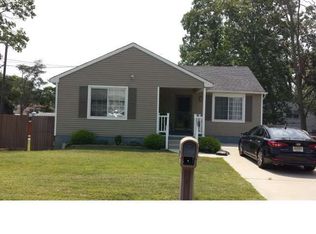 49 Delaware Ave, Sicklerville, NJ 08081