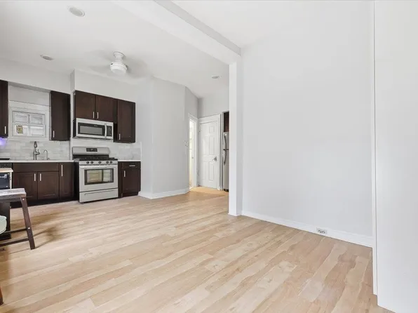 85 Stuyvesant Avenue image 2 of 18