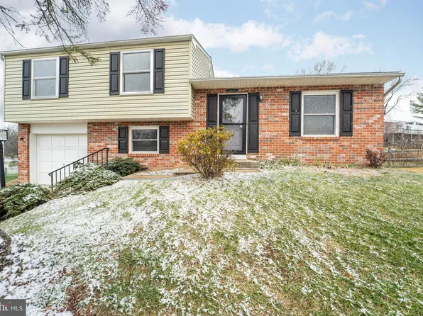 6922 Pinecrest Rd, Catonsville, MD 21228