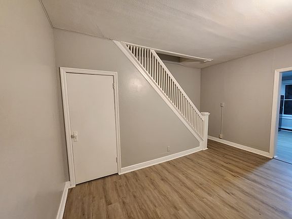 3rd image of 745 Main St APT 3