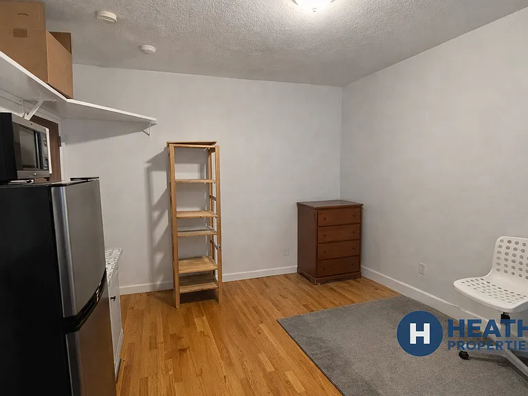 28 S Huntington Ave #102 — Photo 3
