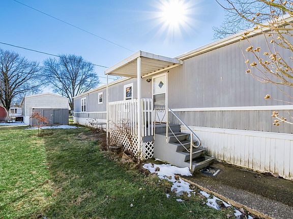 3rd image of 9120 W Broad St Lot 48