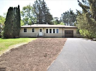 11817 Xeon Blvd NW, Coon Rapids, MN 55448