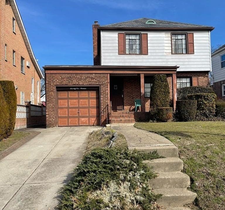 2nd image of 75-19 189th St