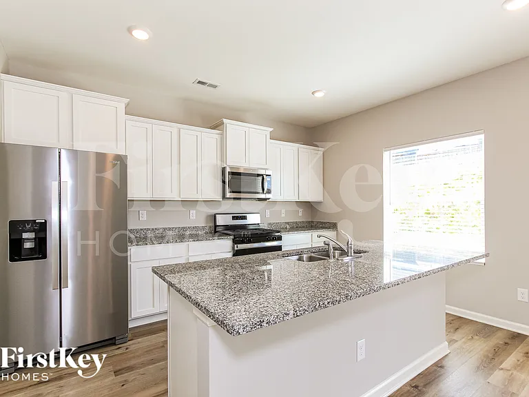 1313 Chelsea Park Trl — Photo 8